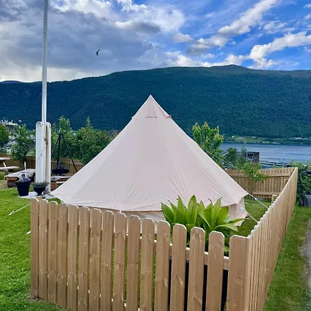 Campo de lujo Rampestreken Glamping Åndalsnes